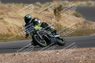 media/Apr-19-2025-AHRMA (Sat) [[3d98ca3309]]/Race/Group 8/Turn 4/